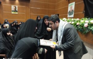 به مناسبت وفات ام البنین (س)برگزار شد؛ همایش تجلیل از مادران وهمسران شهدا بخش قلعه‌ نو