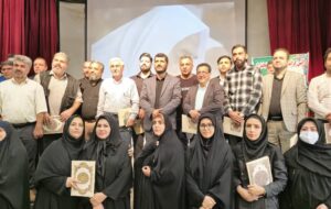 کار خبرنگاری بسیارمقدس است .خبرنگاران طلایه دارن سپاه امام زمان خواهند بود